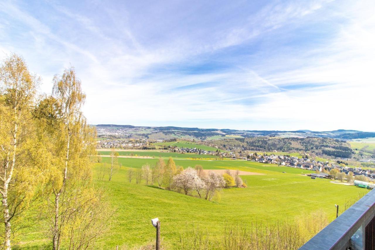 Apartment Bergwiese I Balkon I Aufzug I Stellplatz Шварценберг Экстерьер фото